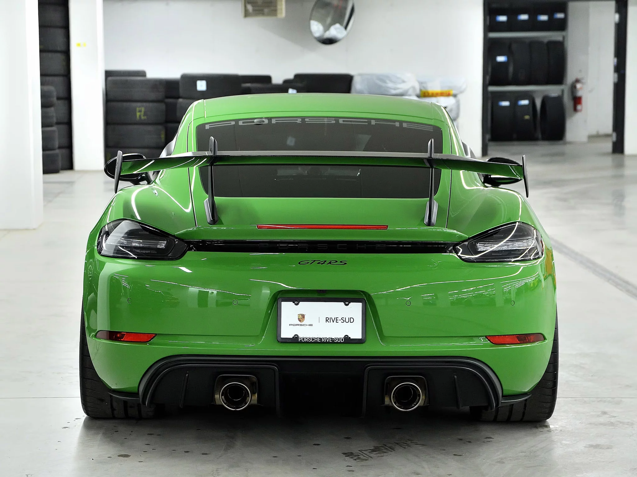 Willow Green Porsche 718 Cayman GT4 RS