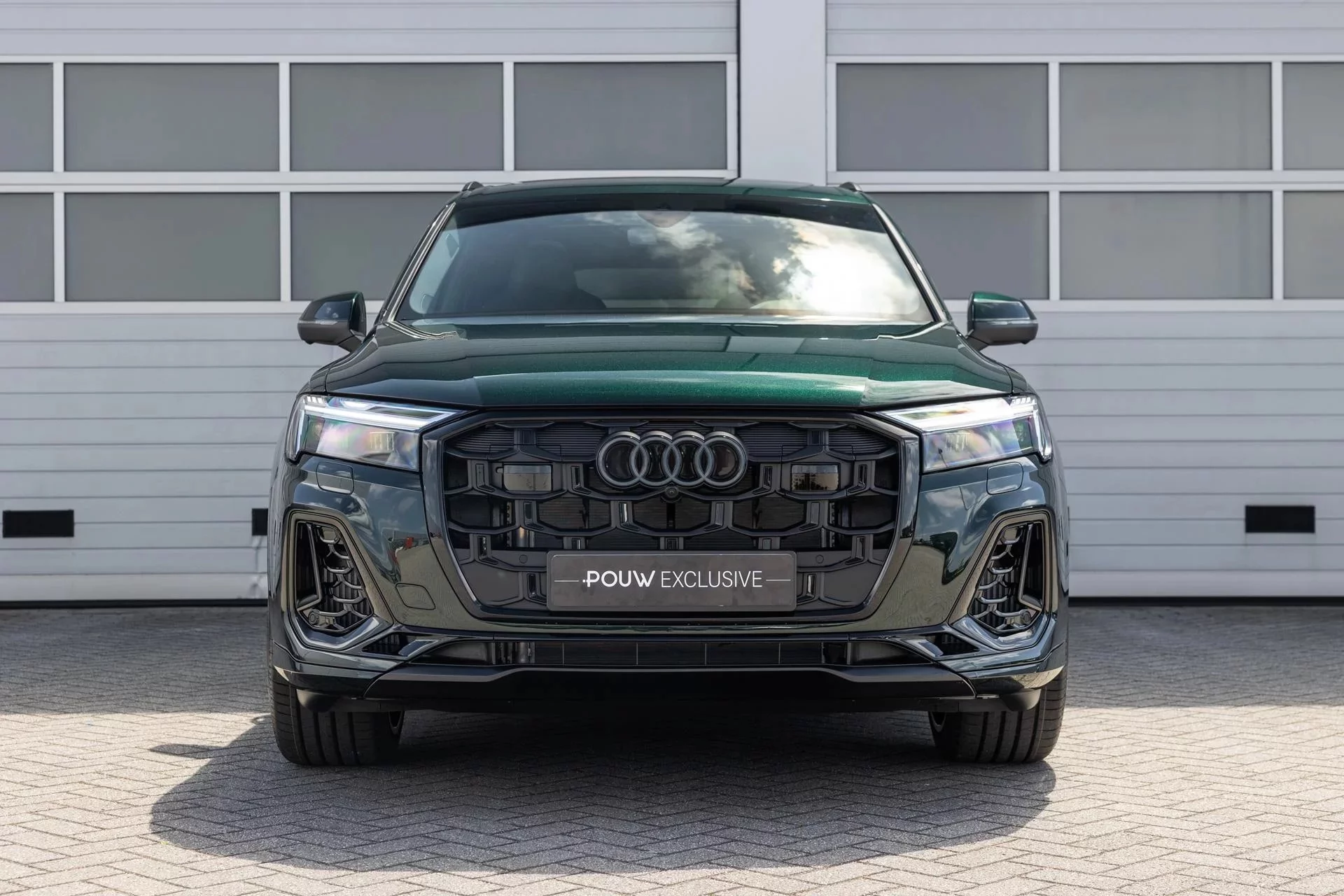 Deep Green Audi Q7