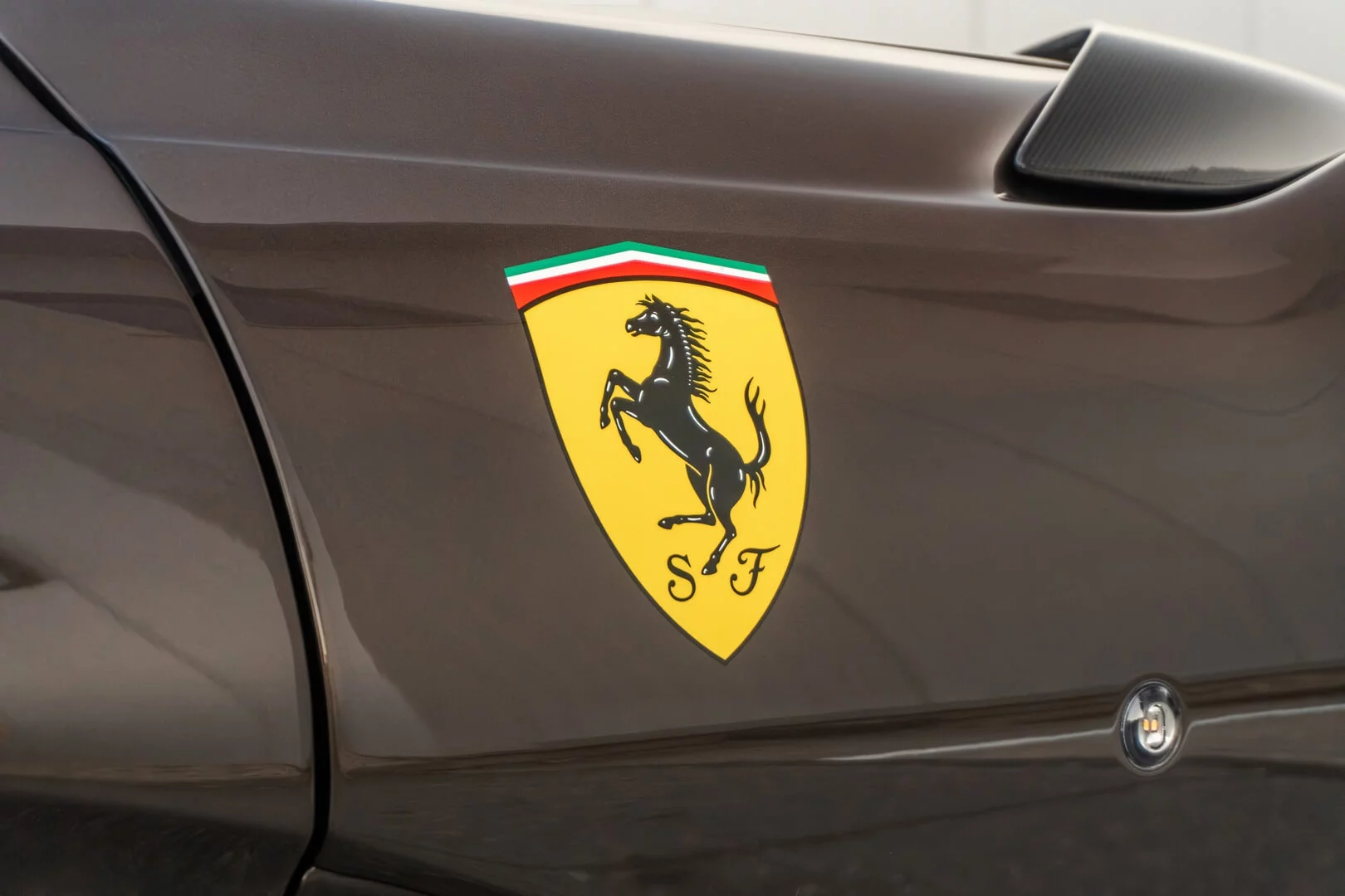 Brunito Ferrari 812