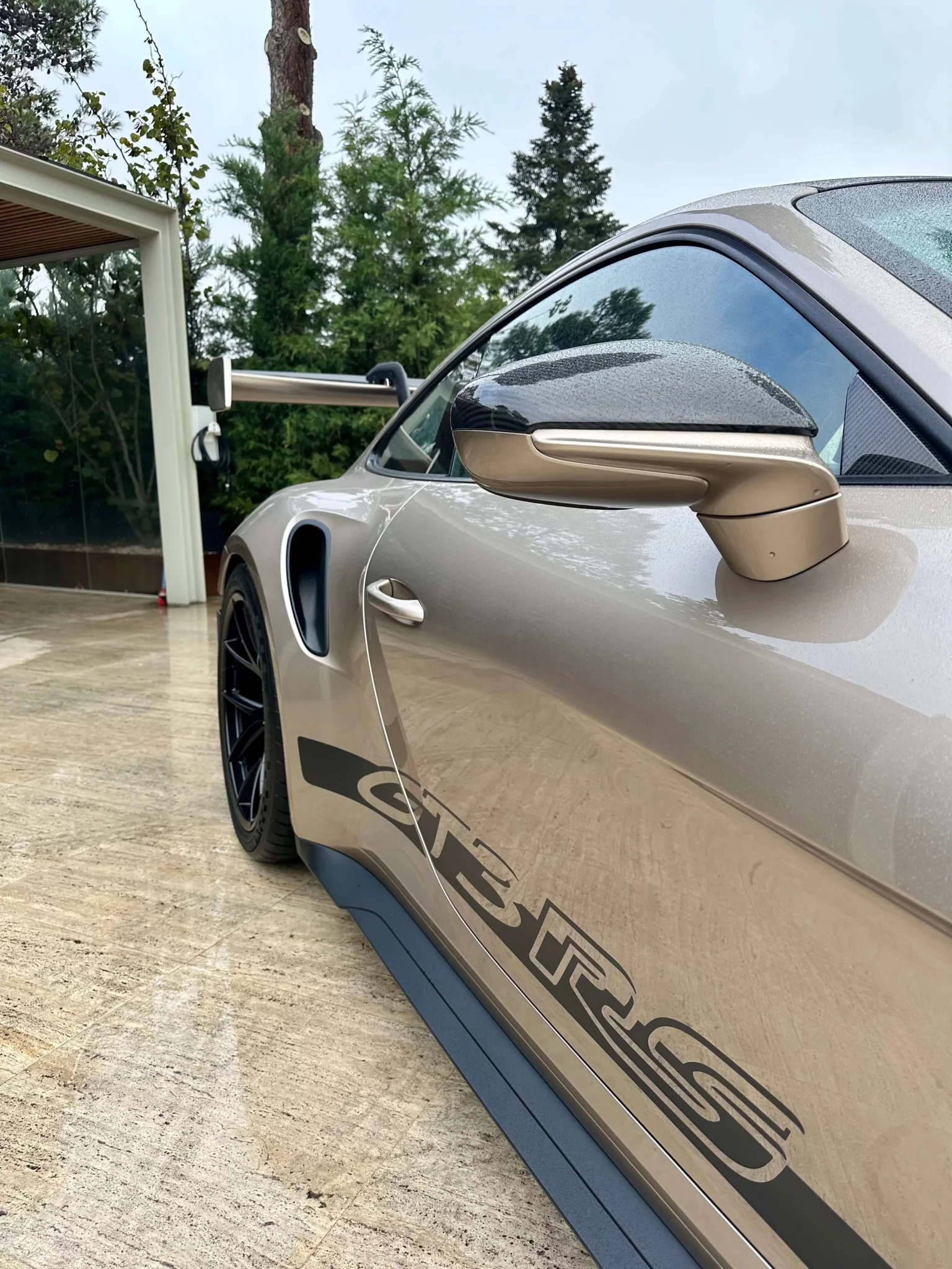 Palladium Metallic Porsche 911 GT3 RS