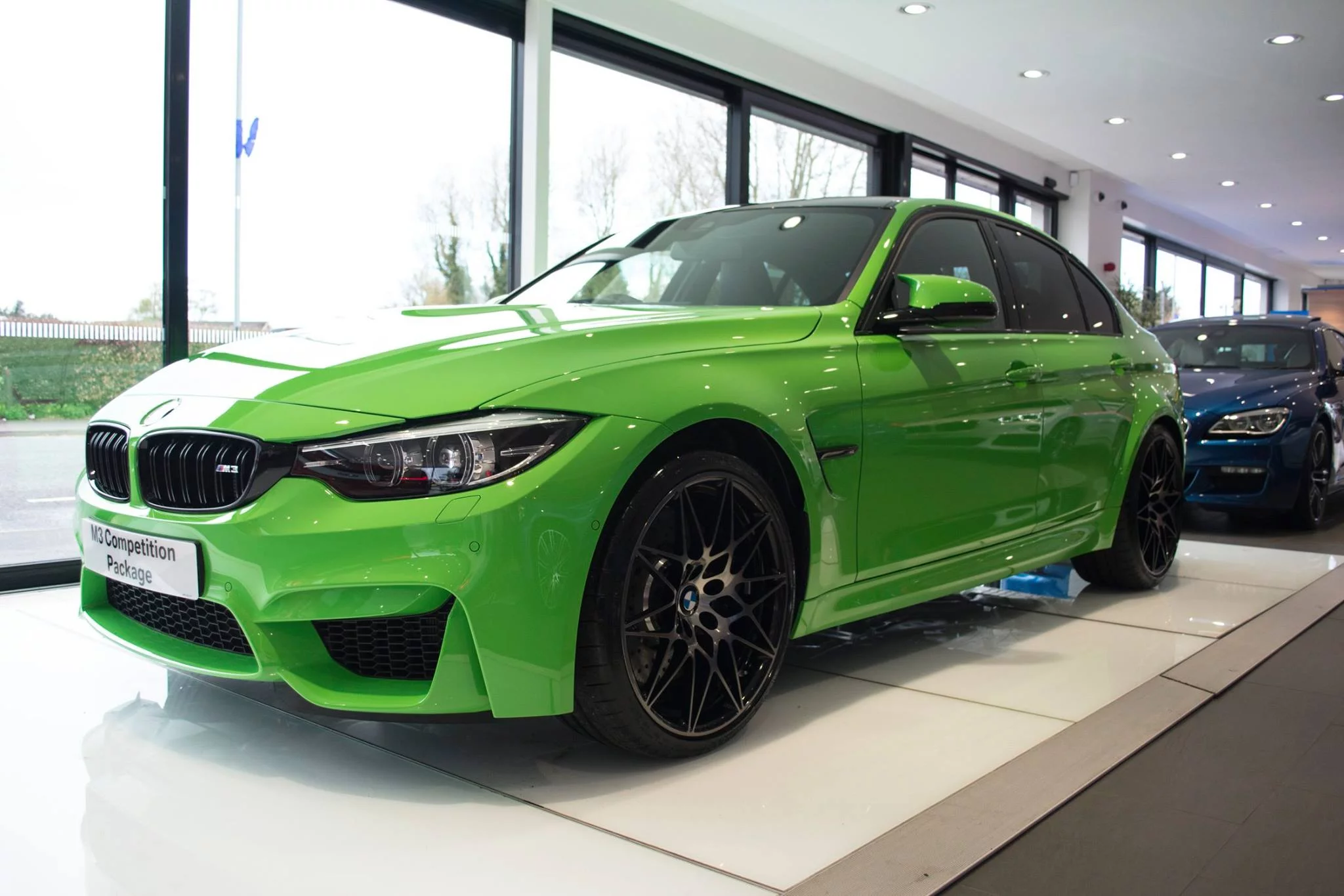 Verde Mantis BMW M3