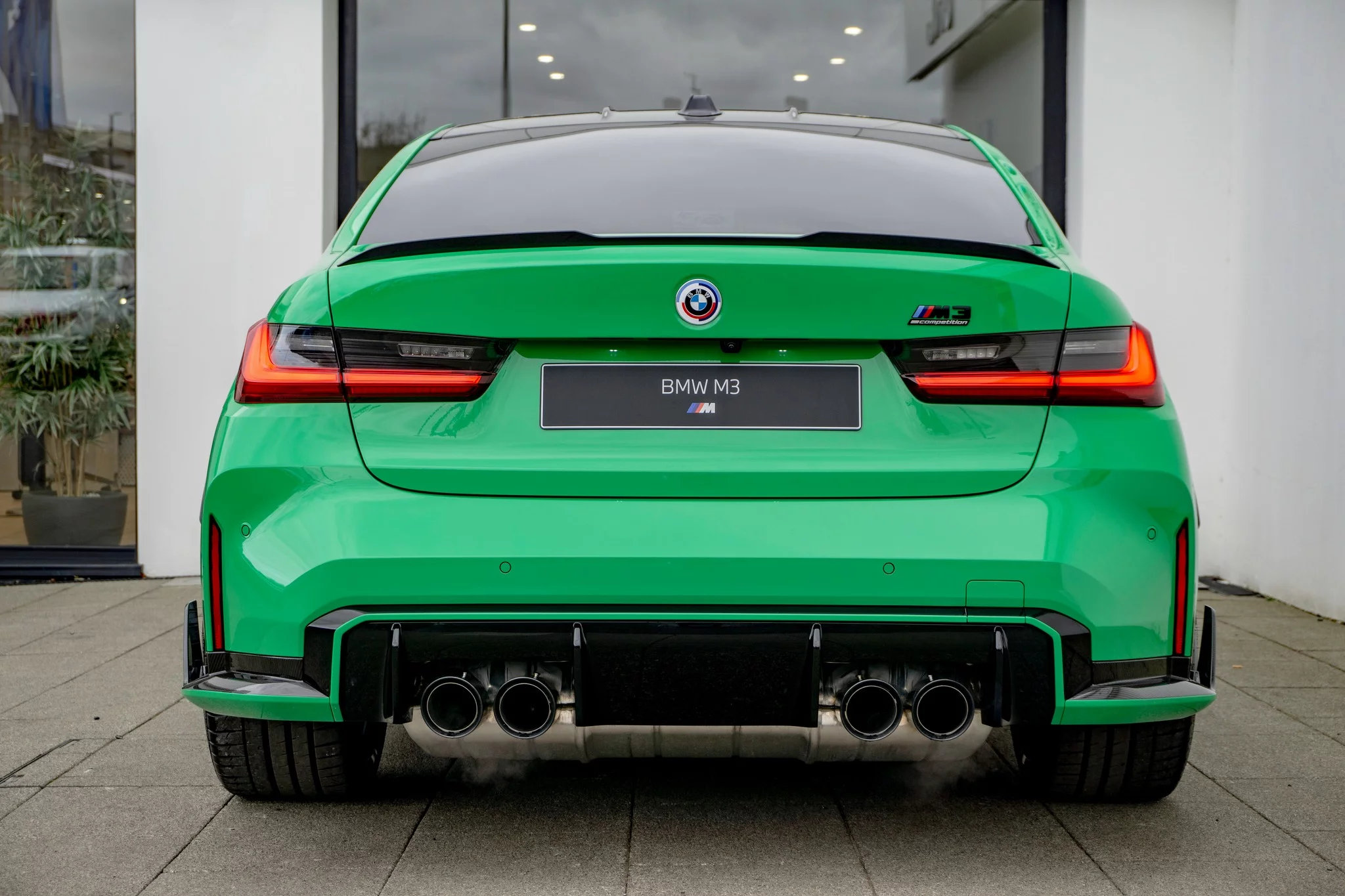 Signal Green BMW M3