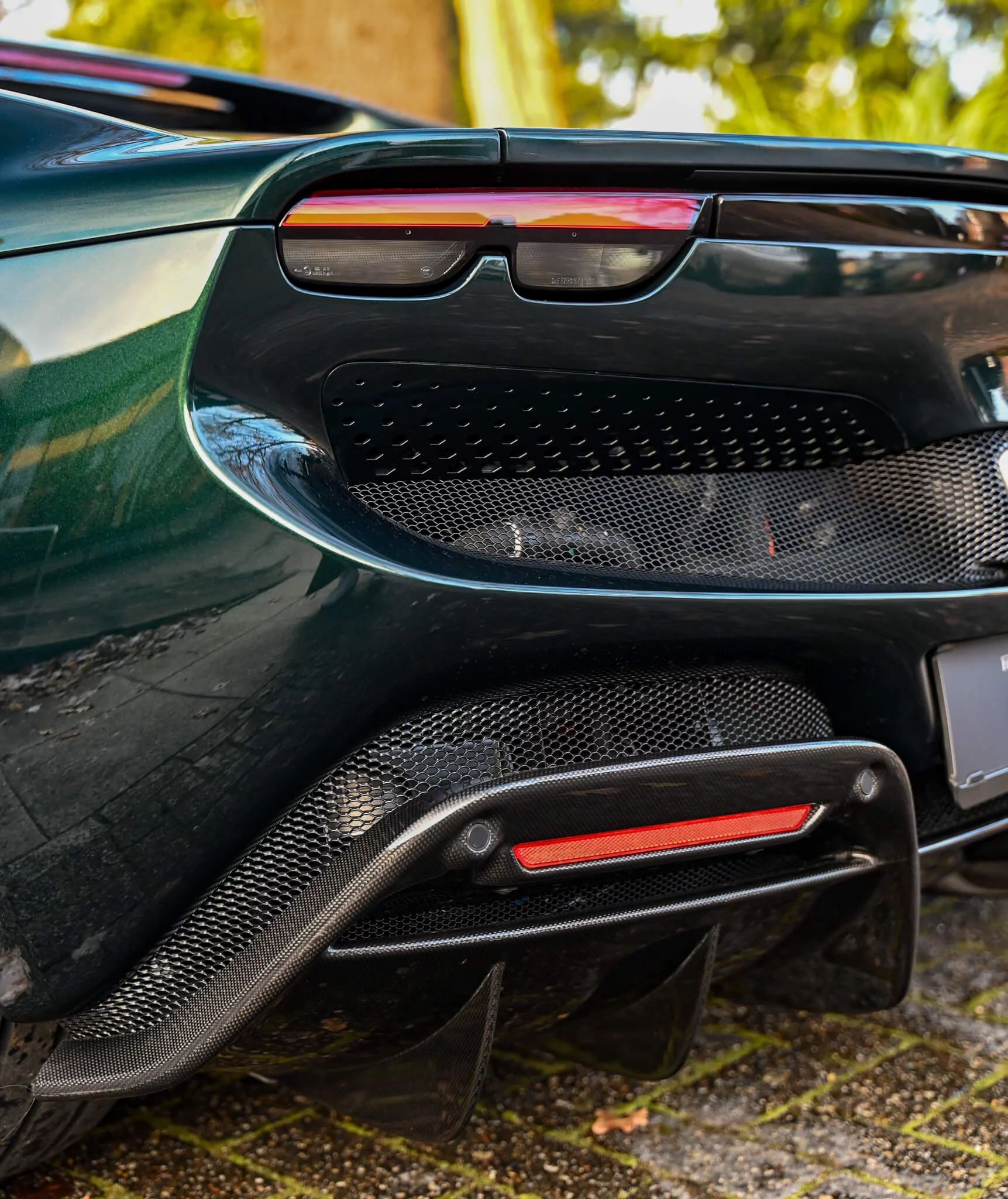 Verde Zeltweg Ferrari 296