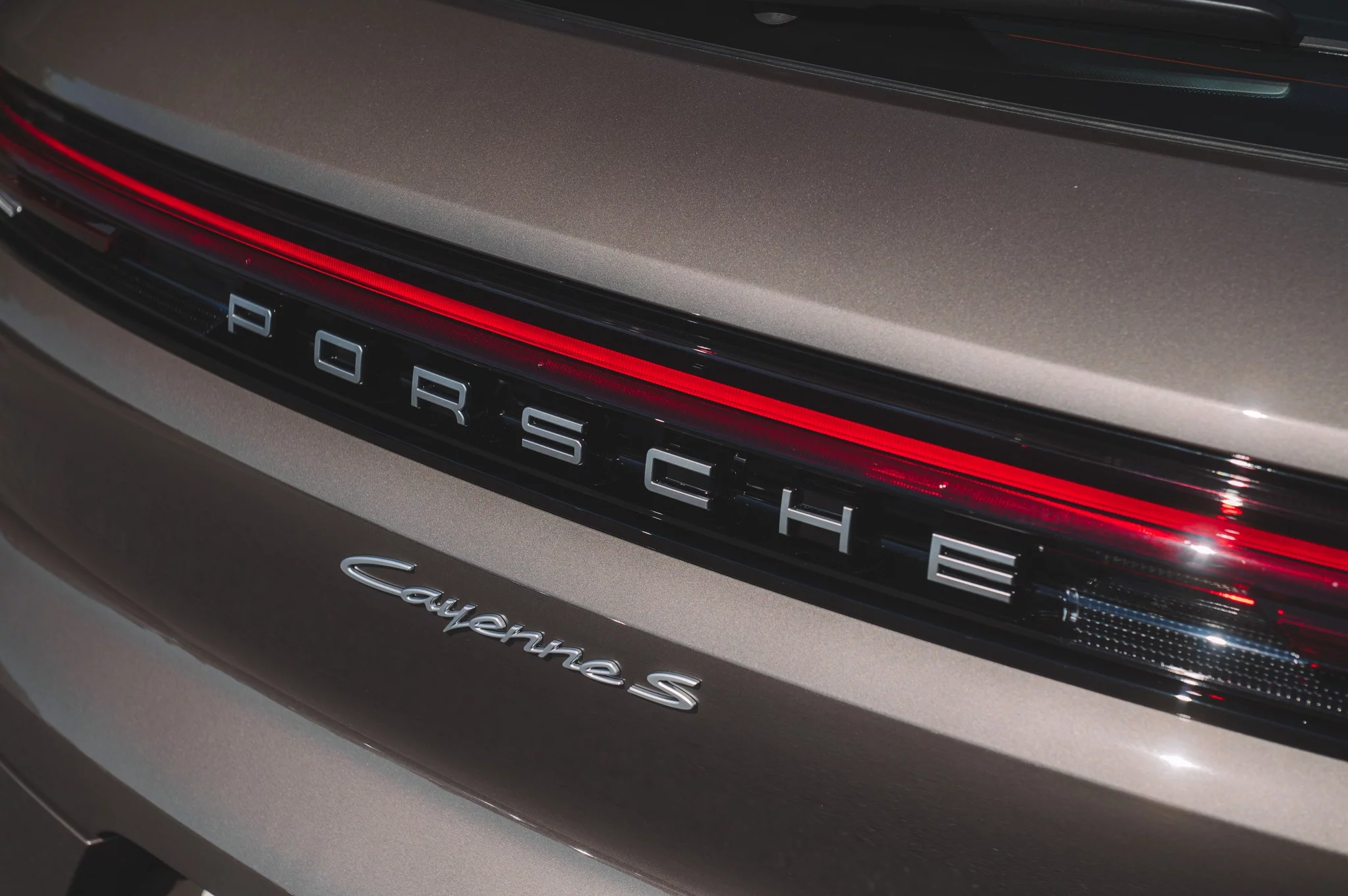 Soho Brown Porsche Cayenne