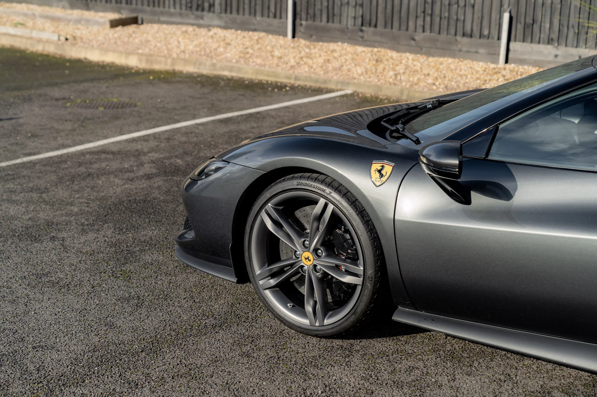 Grigio Silverstone Ferrari 296