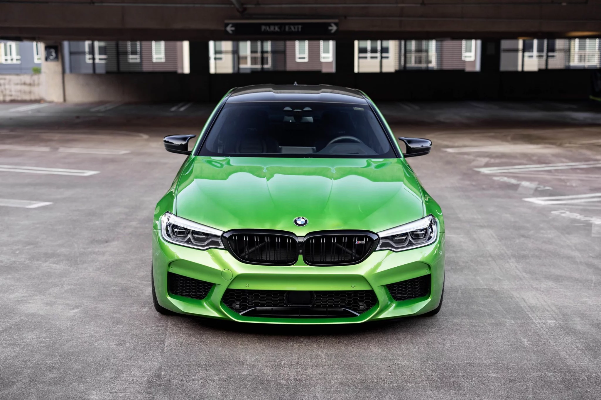 Java Green BMW M5