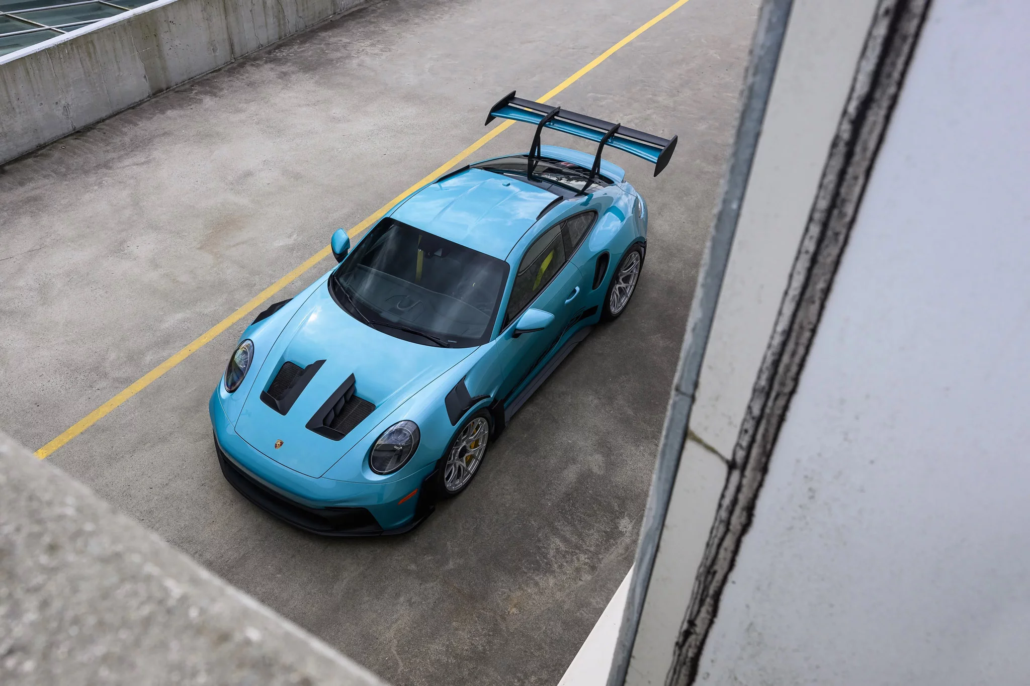 Ipanema Blue Metallic Porsche 911 GT3 RS