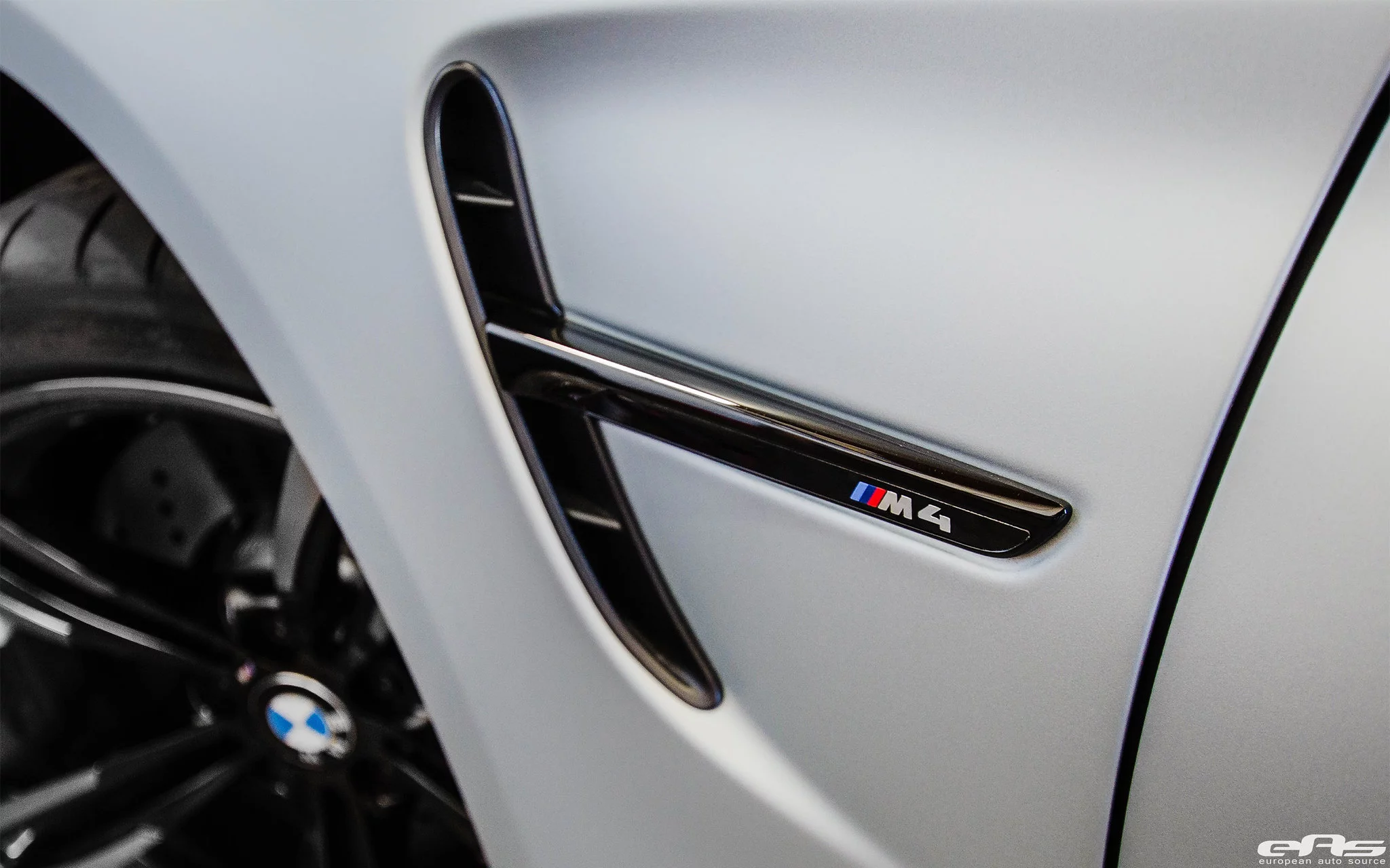 Frozen Silver BMW M4