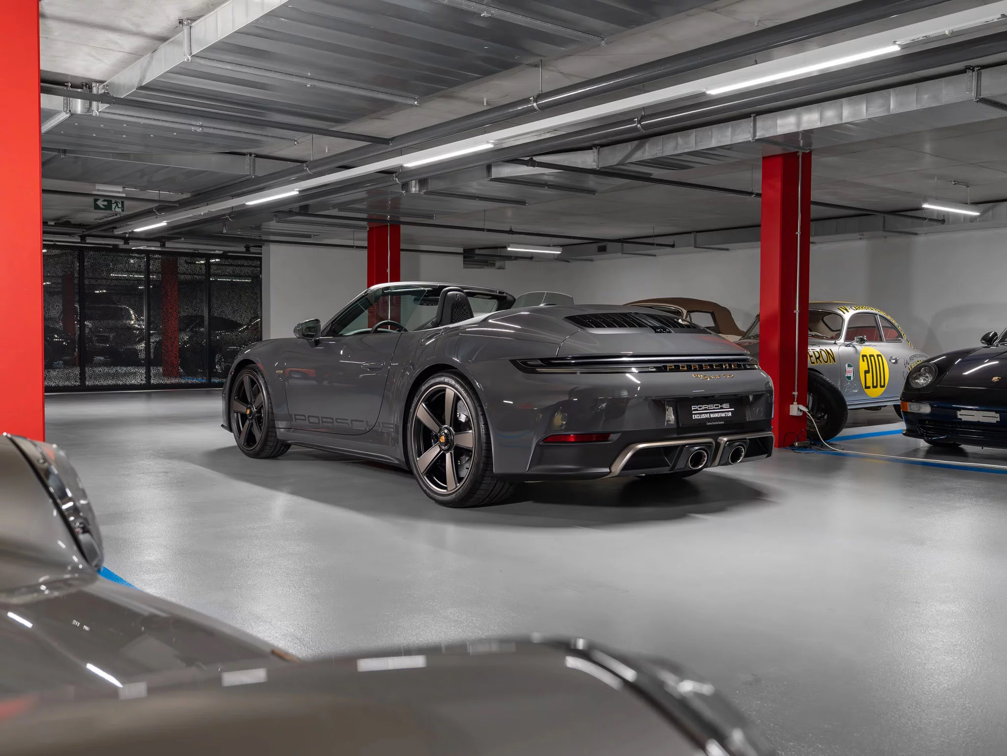 Graphite Grey Porsche 911 Spirit 70