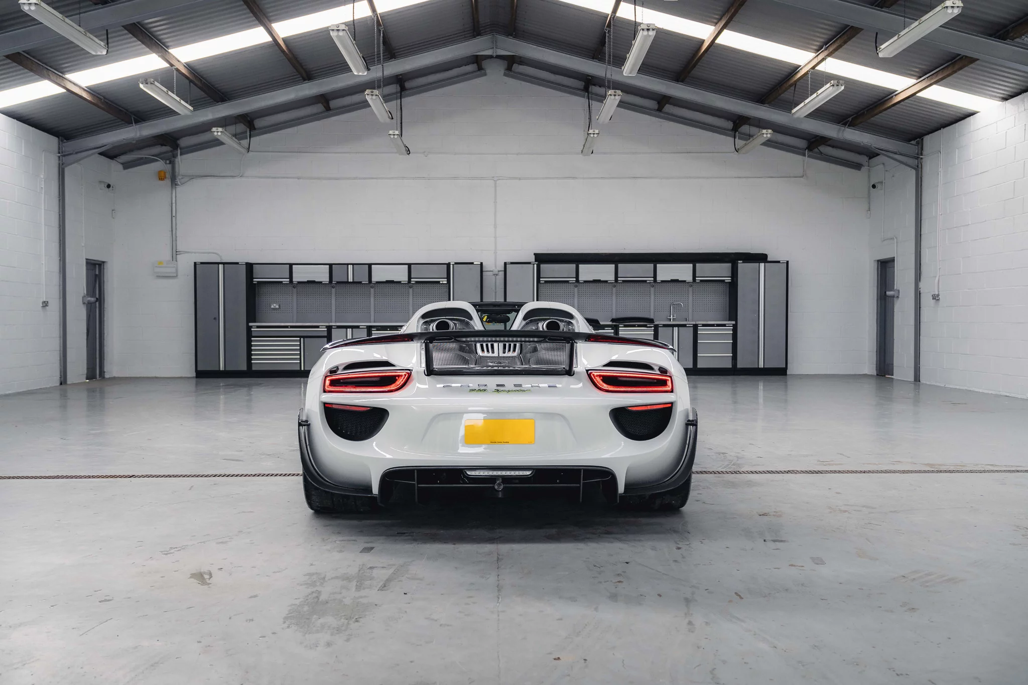 Pure White Porsche 918 Spyder