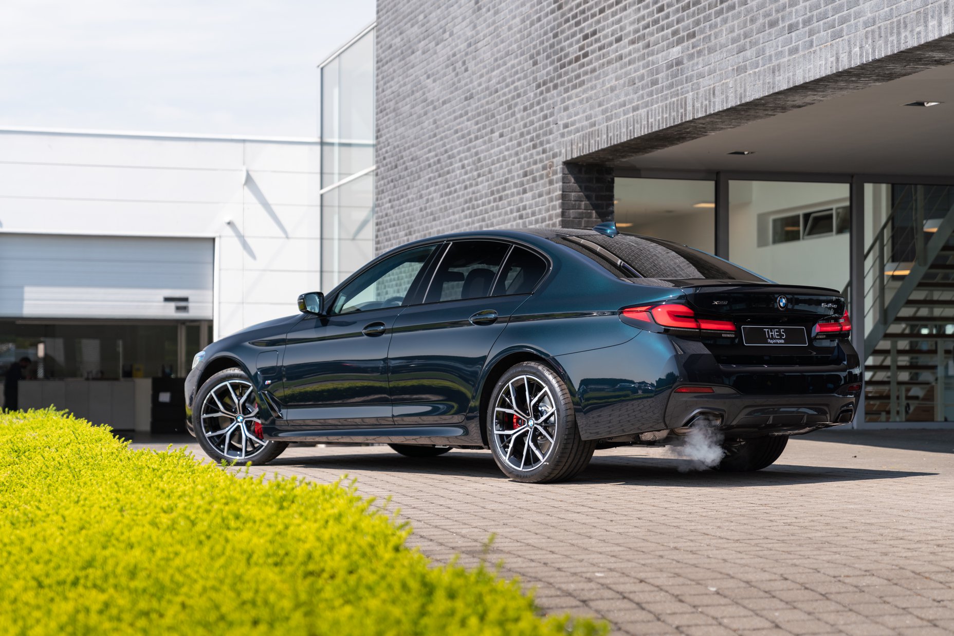 Malachite Green Dark - BMW 5 Series (G30) - carpaints.co