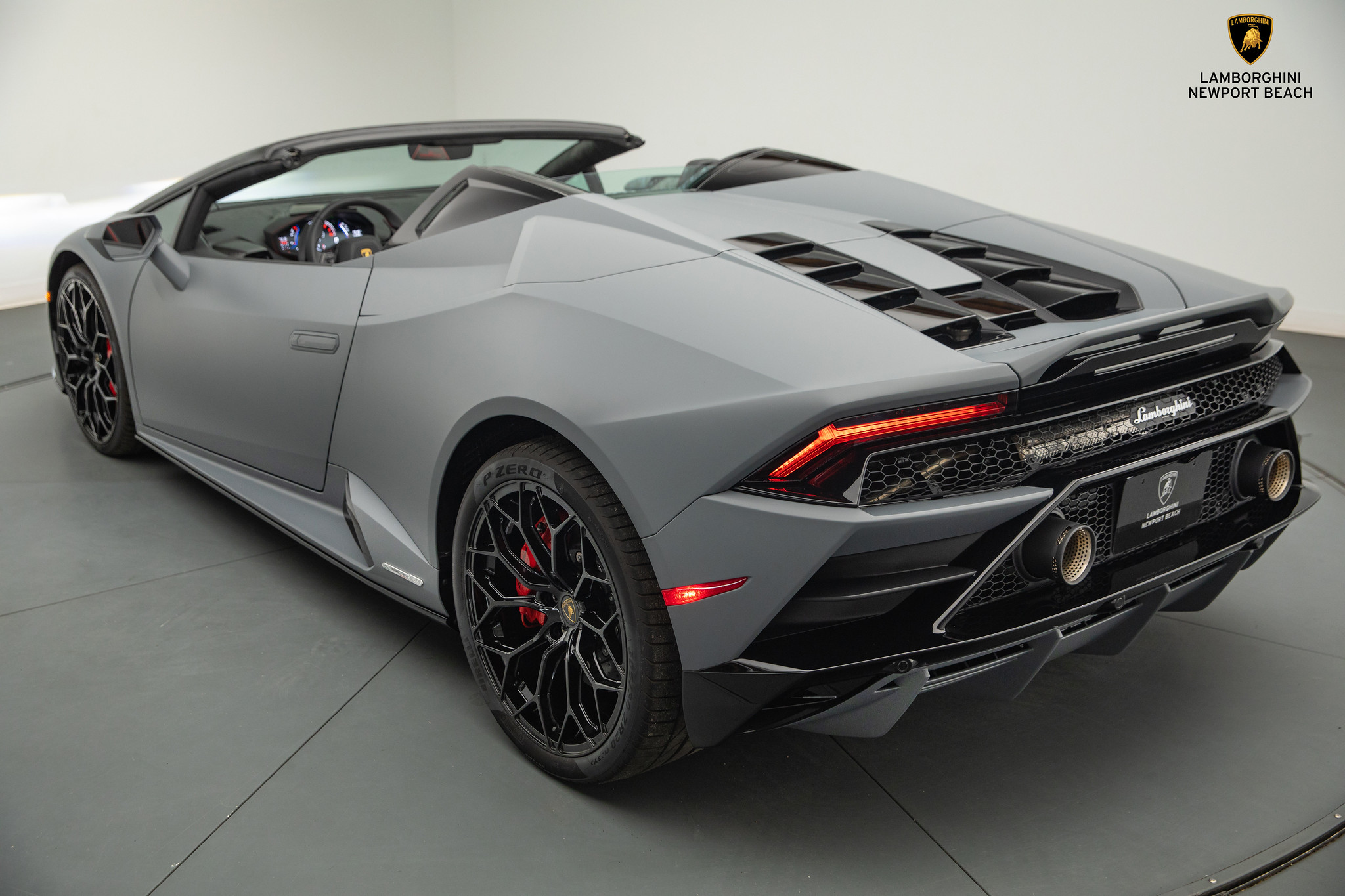 Grigio Vulcano - Lamborghini Huracán EVO Spyder (LP640-4) - carpaints.co