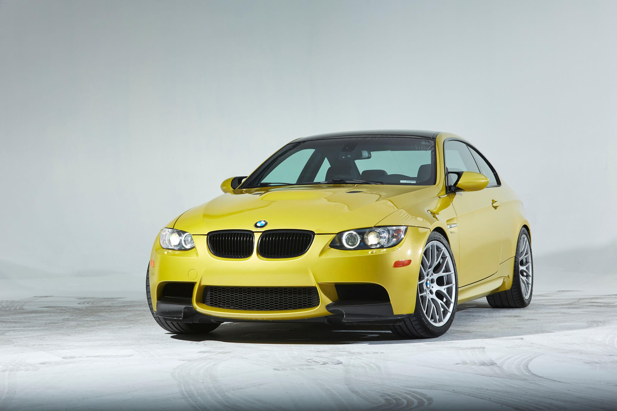 Phoenix Yellow BMW M3 Coup E92 Carpaints co phoenix-yellow-bmw-m3-coup-e92-carpaints-co