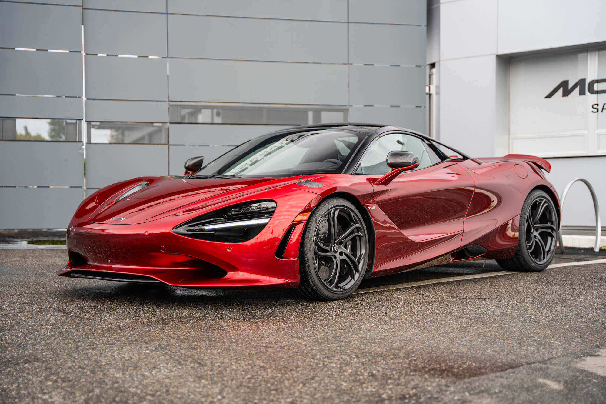Volcano Red - McLaren 750S Spider - carpaints.co