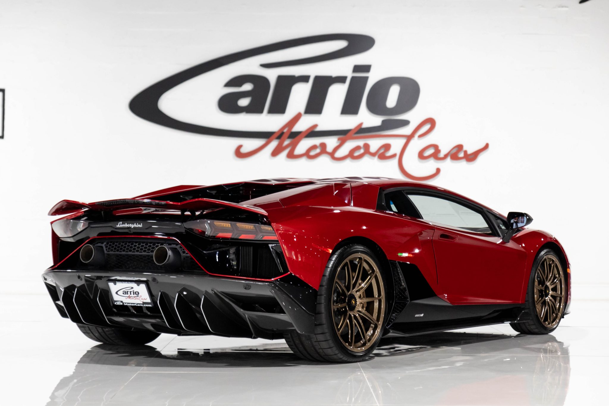 LookSmart 1:43 Lamborghini Invencible Año De Construcción 2023 Efesto Rojo Ls547a